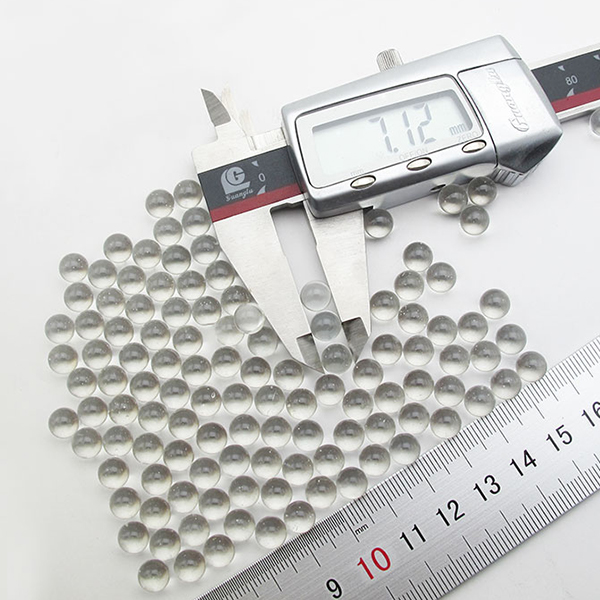 Grinding glass beads